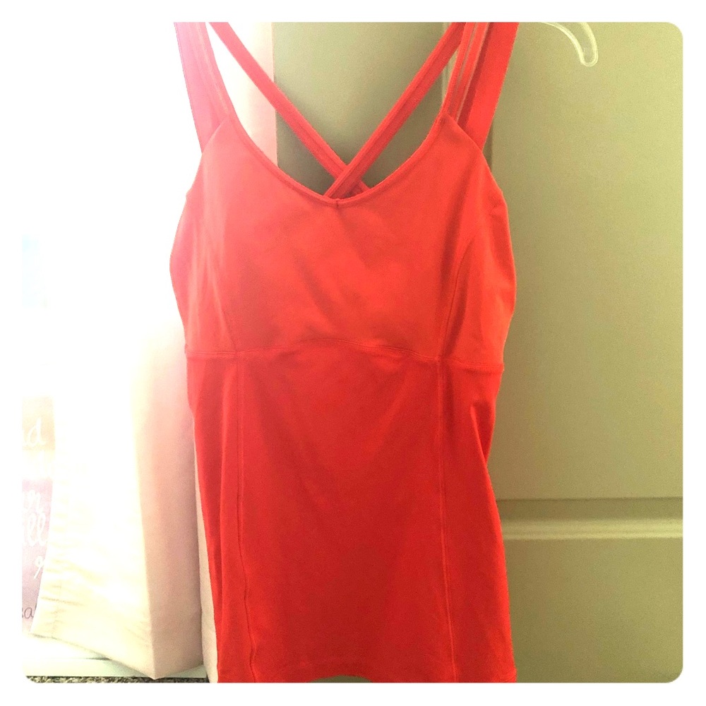 Lulu lemon workout top